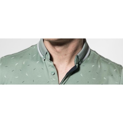 13096 POLO CRO ESTAMPADO CUELLO BOTÓN